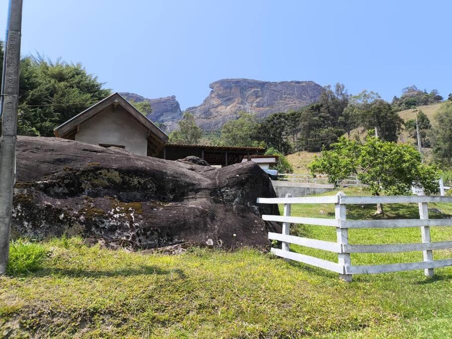 Recanto Embahu São Bento do Sapucaí Exterior foto