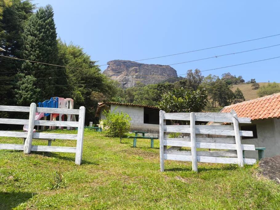 Recanto Embahu São Bento do Sapucaí Exterior foto