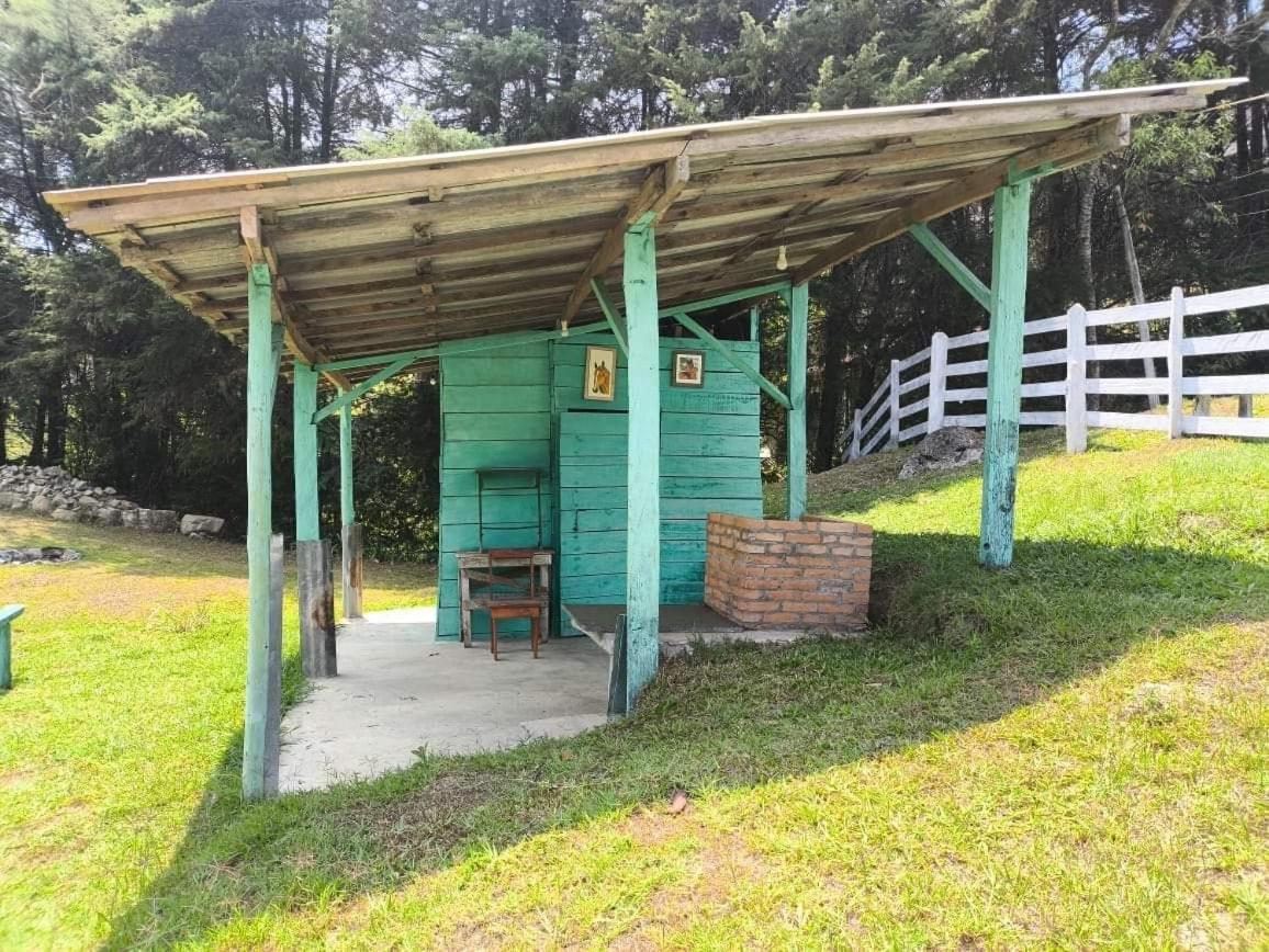 Recanto Embahu São Bento do Sapucaí Exterior foto